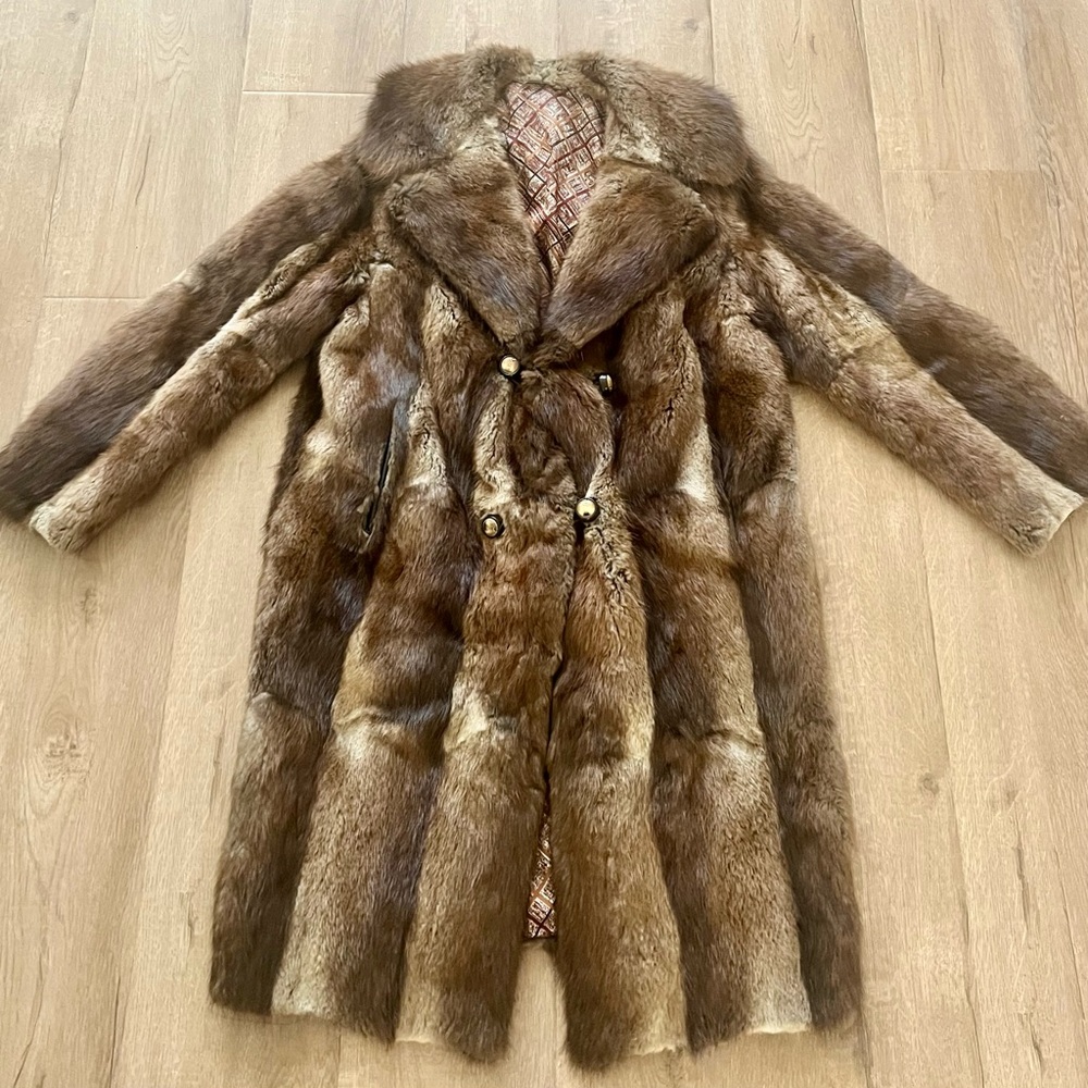 ⭐️ Rare Vintage Beaver Fur‎ Coat Full Length Brown Double Breasted Clouser, Mint
